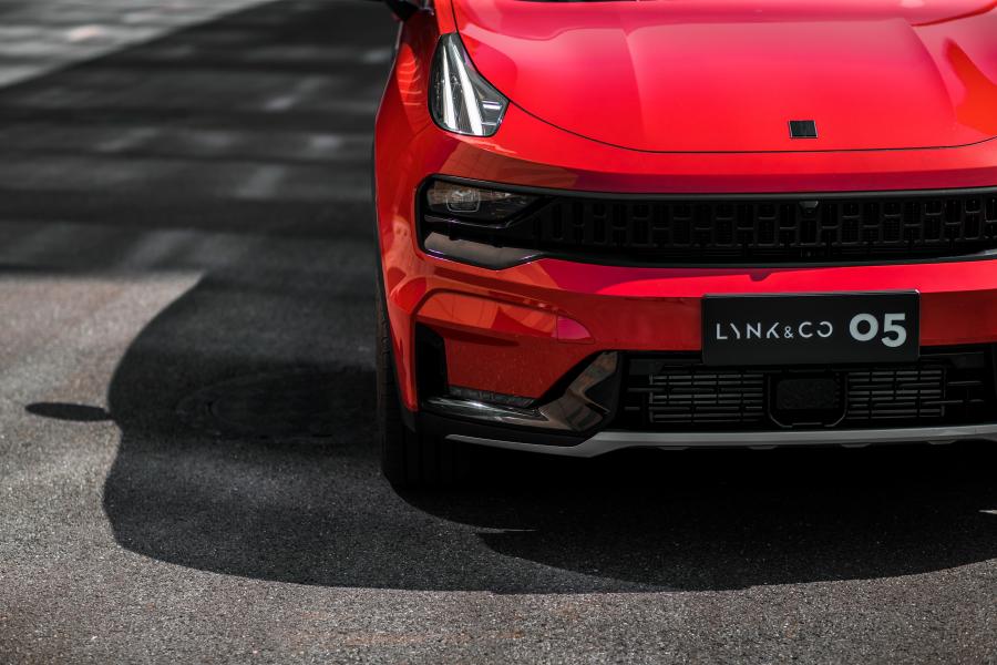 Детали экстерьера LYNK&Co 05 2019 года  (фото 38 из 40)